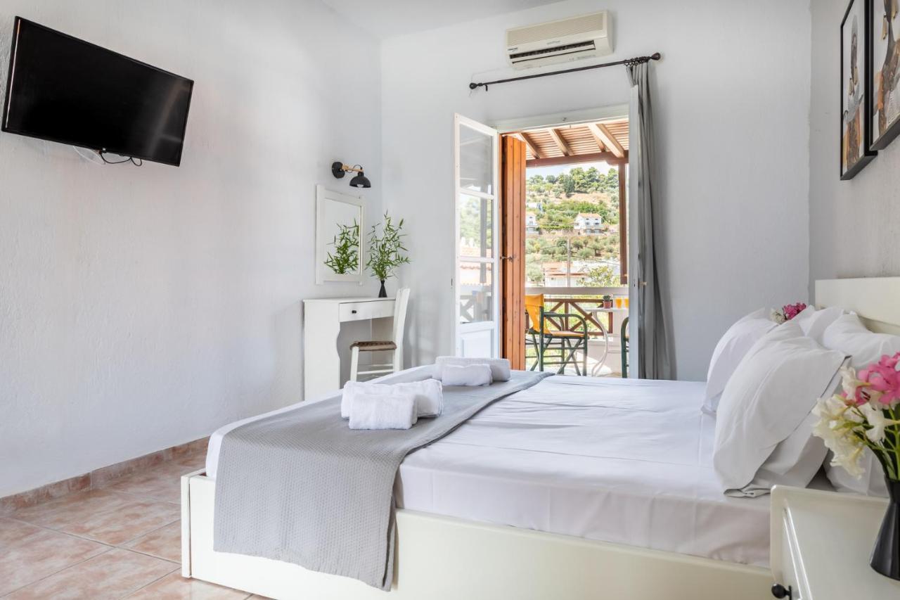 Konstantina Studios Скопелос Экстерьер фото
